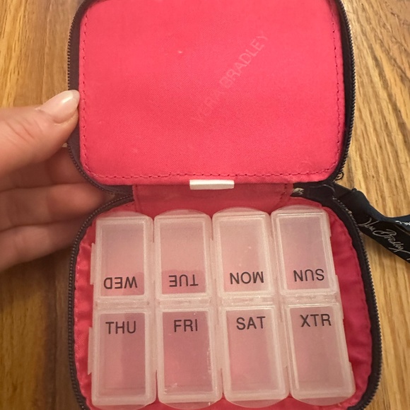 Vera Bradley Travel Pill Case – Paisley Floral Pattern - Picture 4 of 5